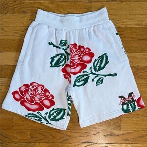 Market shorts with rose print NEW
